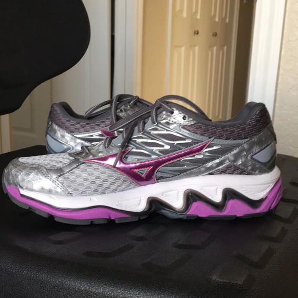 mizuno wave x10 precio
